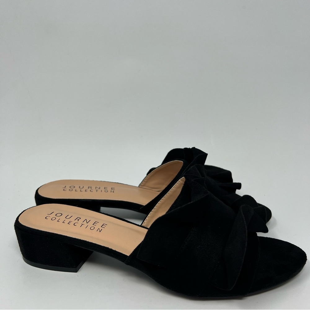 Journee Collection Sabica Ruffle Sandal - Picture 2 of 8